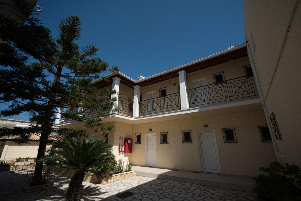 Metaxa Apartments Kávos Dış mekan fotoğraf