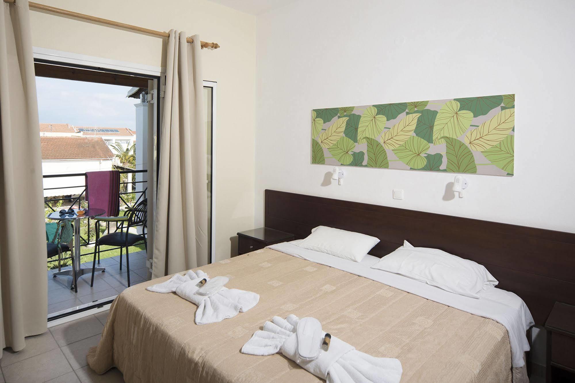 Metaxa Apartments Kávos Dış mekan fotoğraf
